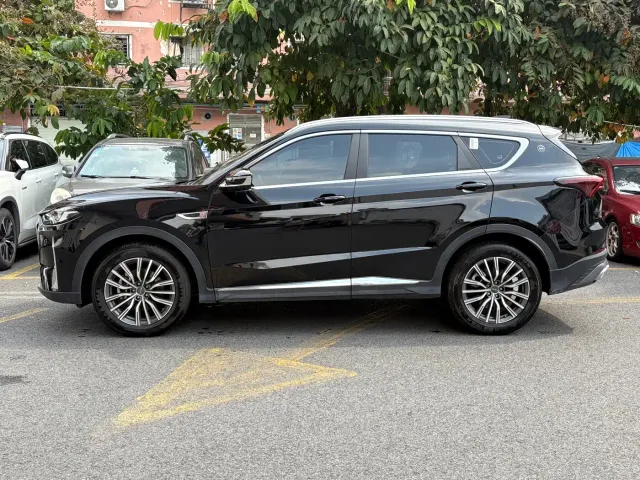 Jetour X70 Plus — Фото автомобиля 3