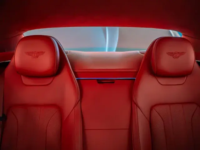 Bentley Continental — Фото автомобиля 11