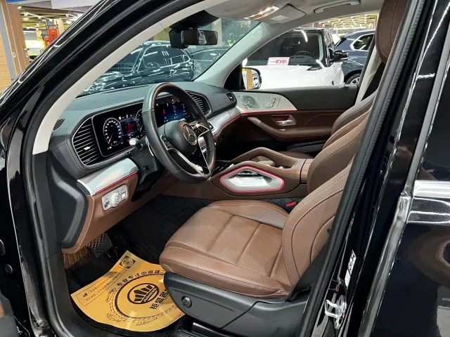 Mercedes-Benz GLS-Class — Фото автомобиля 3
