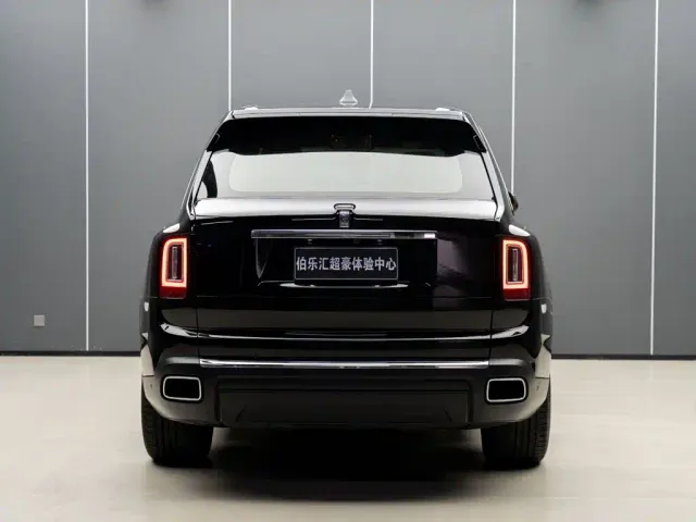 Rolls-Royce Cullinan — Фото автомобиля 5