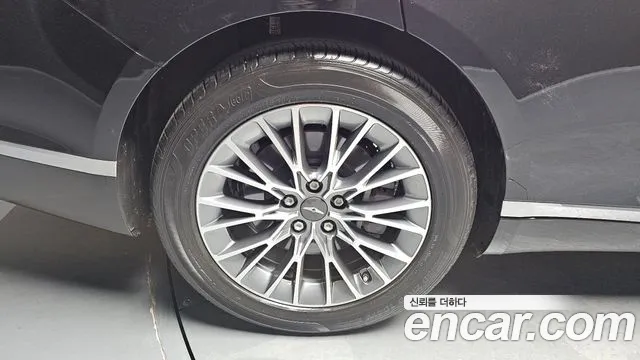 Genesis G80 RG3 — Фото автомобиля 5