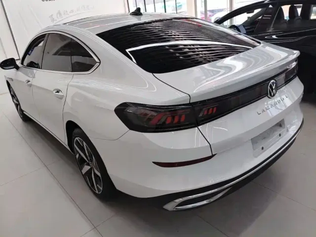 Volkswagen Lamando — Фото автомобиля 4