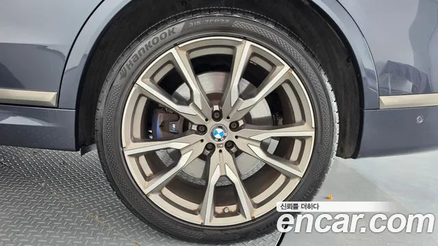 BMW X7 G07 — Фото автомобиля 21