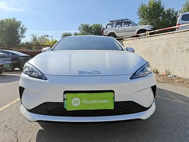 BYD Seal 05 DM-i — Фото автомобиля 2