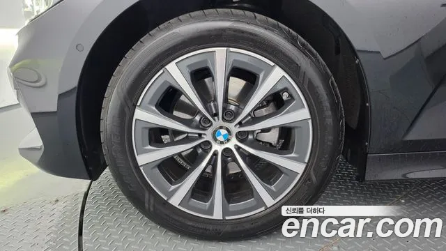 BMW 3 Series G20 — Фото автомобиля 5