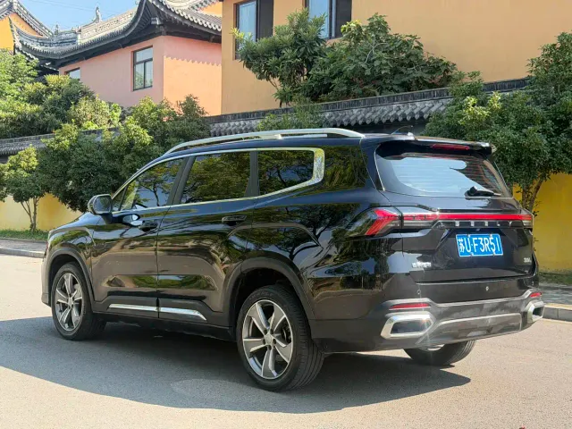 Geely Haoyue L — Фото автомобиля 7