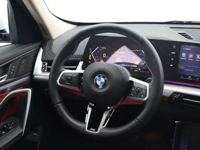 BMW X1 — Фото автомобиля 16
