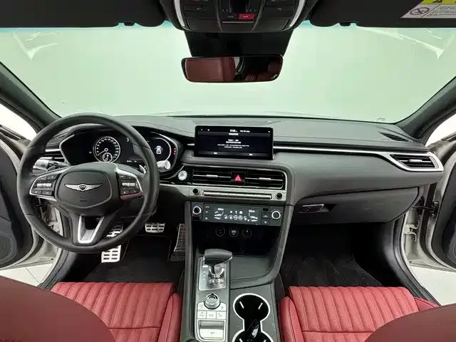Genesis G70 — Фото автомобиля 3