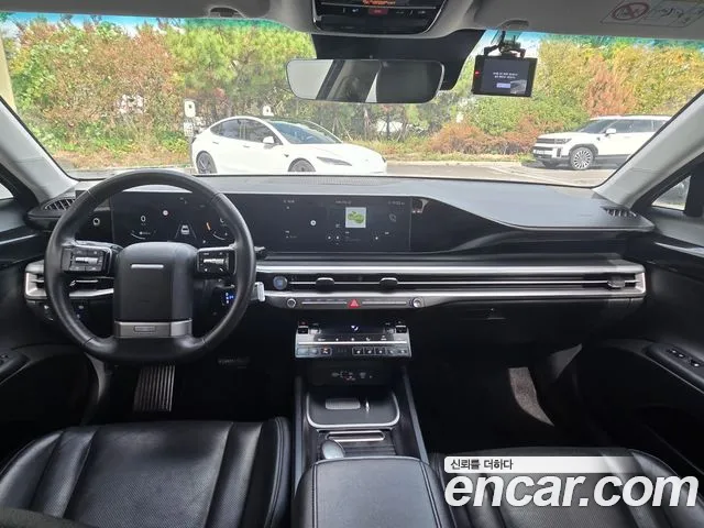 Hyundai Grandeur GN7 — Фото автомобиля 11