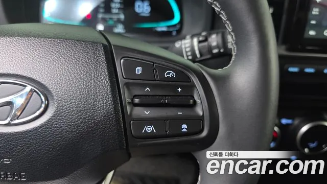 Hyundai Venue — Фото автомобиля 27