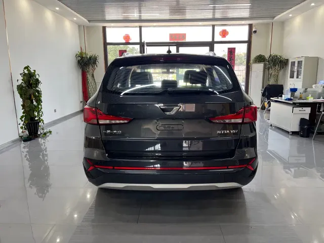 Jetta VS7 — Фото автомобиля 5