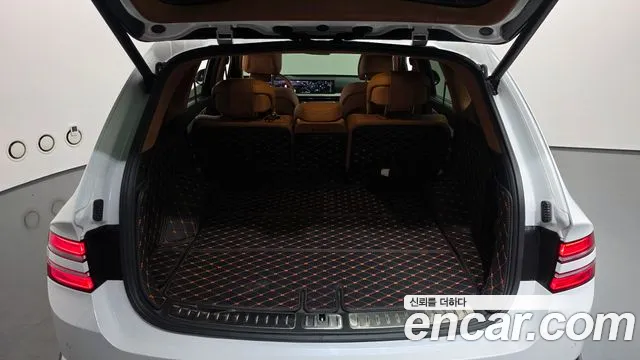 Genesis GV80 — Фото автомобиля 24
