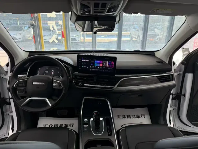 Haval H6 — Фото автомобиля 9