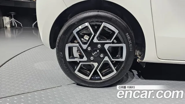 Kia RAY Новый Kia Ray Signature — Фото автомобиля 4