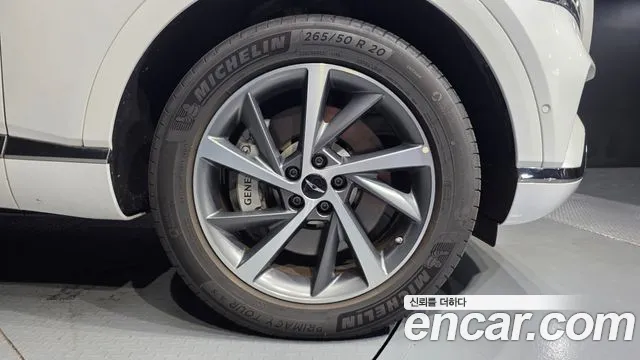 Genesis GV80 — Фото автомобиля 6