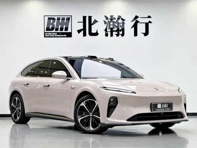 Nio ET5 Touring — Фото автомобиля 3