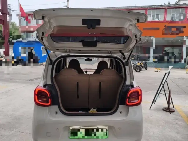 Wuling Hongguang Mini EV — Фото автомобиля 18