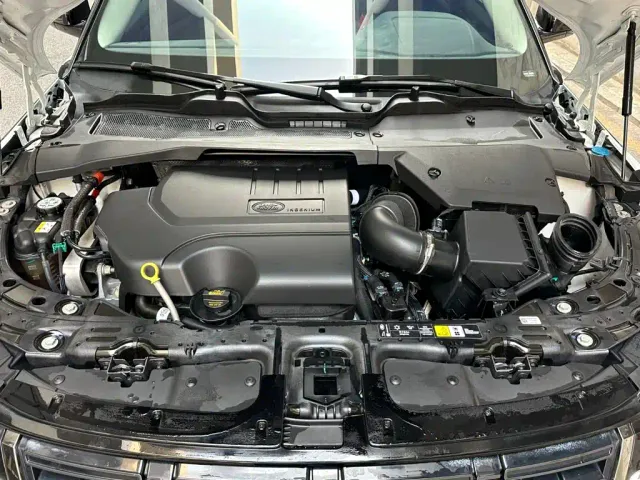 Land Rover Range Rover Evoque — Фото автомобиля 7