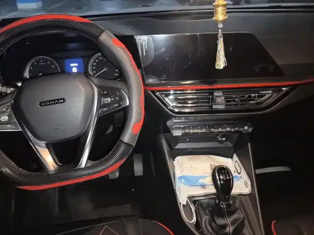 Changan Oushang X5 — Фото автомобиля 12