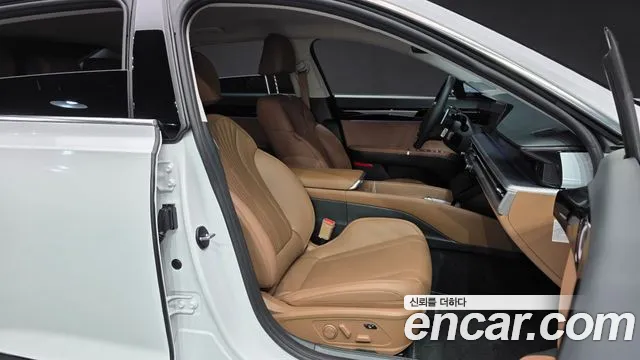 Hyundai Grandeur — Фото автомобиля 24