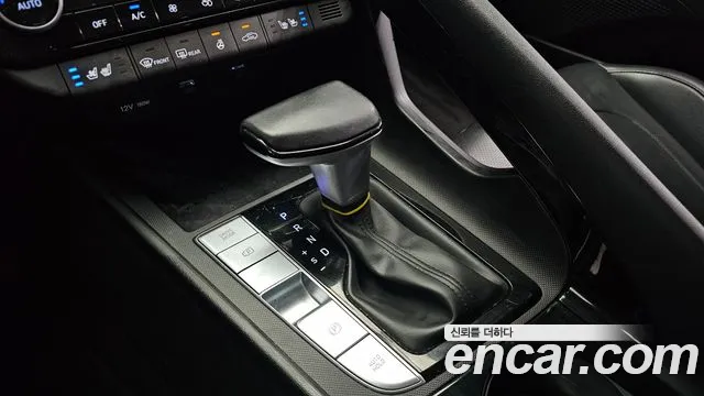 Hyundai Avante CN7 — Фото автомобиля 12