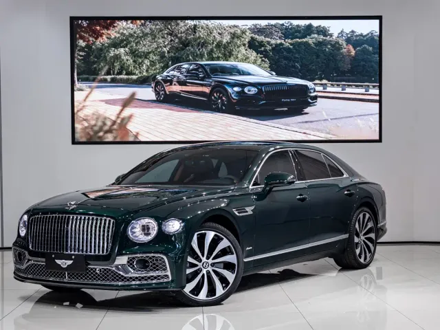 Фотография автомобиля — Bentley Flying Spur