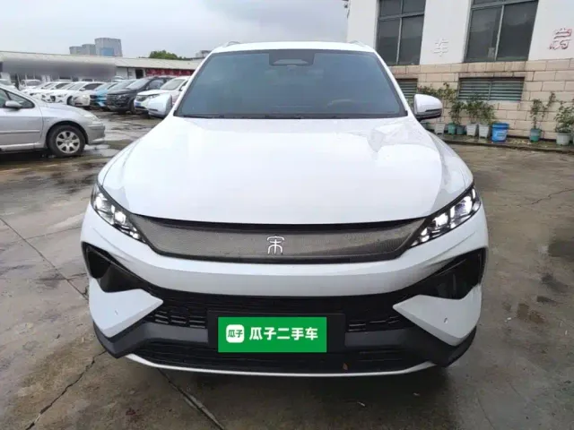 BYD Song Pro — Фото автомобиля 2