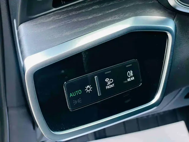Audi A6L — Фото автомобиля 21