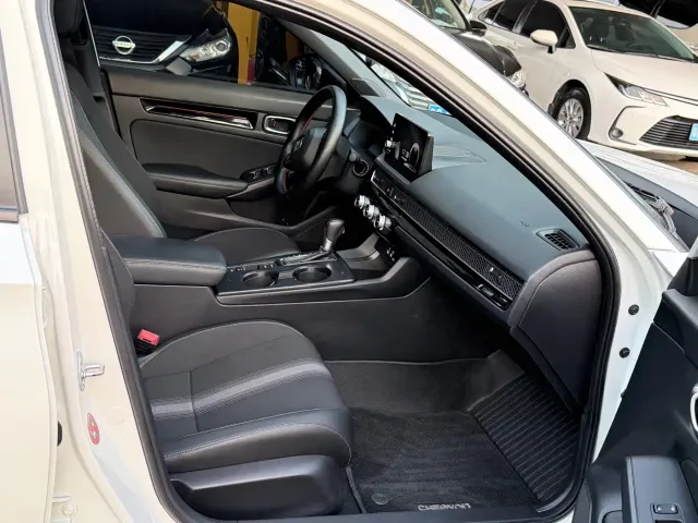 Honda Civic — Фото автомобиля 9