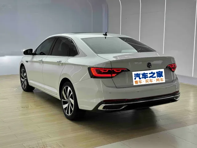 Volkswagen Sagitar — Фото автомобиля 6