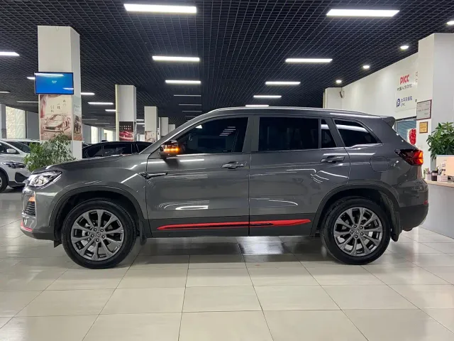 Changan CS75 — Фото автомобиля 3