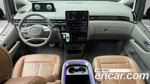 Hyundai Staria Staria 4WD Lounge 7 мест — Фото автомобиля 7