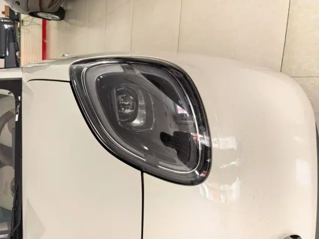 Wuling Hongguang Mini EV — Фото автомобиля 2