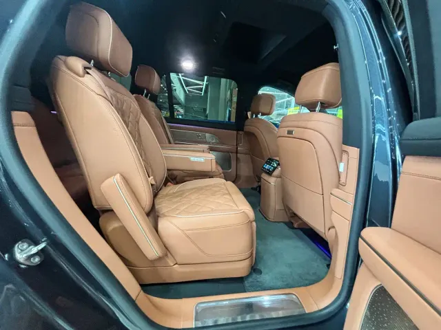 Nio ES8 — Фото автомобиля 8