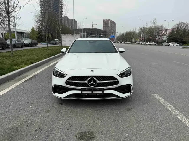 Mercedes-Benz C-Class — Фото автомобиля 2