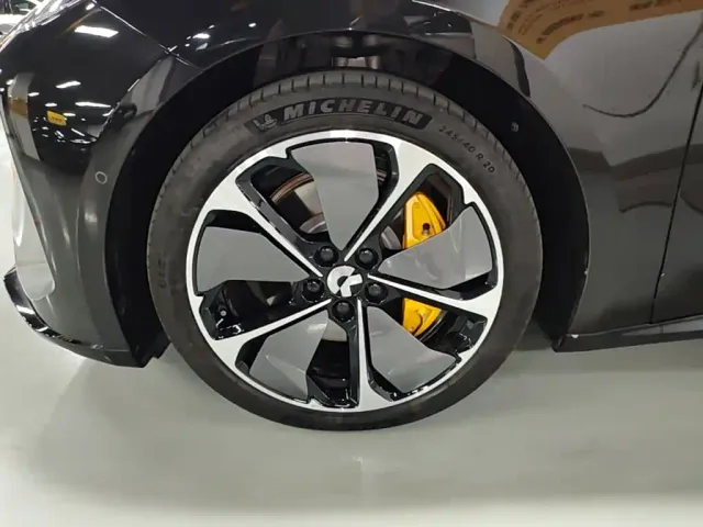 Nio ET5 Touring — Фото автомобиля 22
