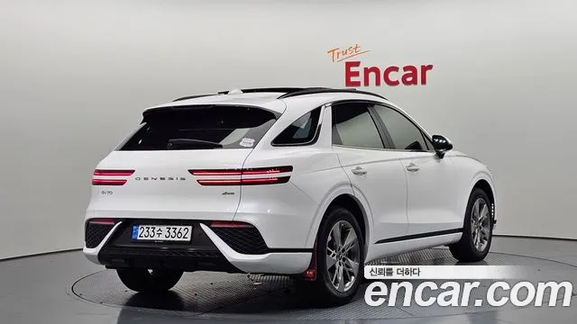 Genesis GV70 2.2 Дизель AWD — Фото автомобиля 2