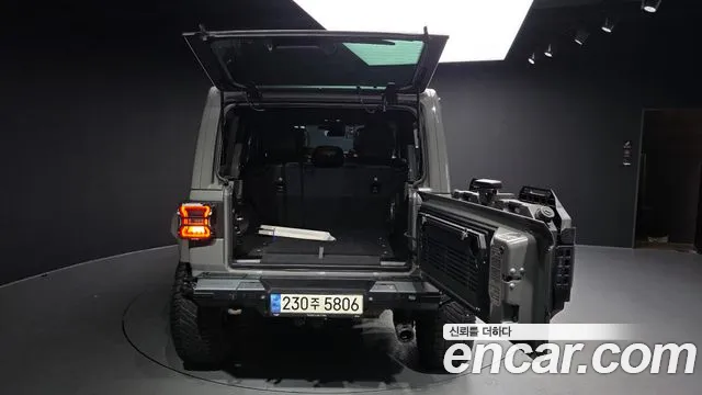 Jeep Wrangler Wrangler (JL) — Фото автомобиля 20