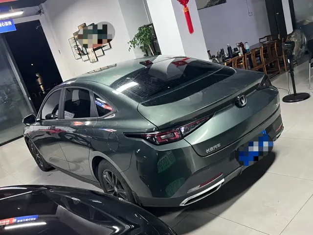 Changan Lamore — Фото автомобиля 7