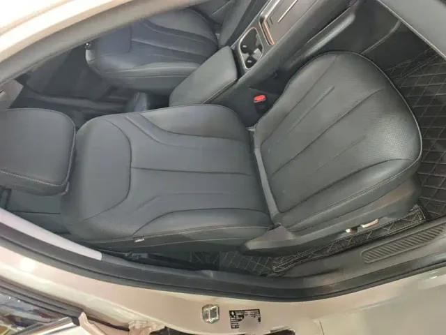 Baojun Yunhai — Фото автомобиля 24