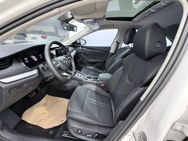 Skoda Octavia — Фото автомобиля 7