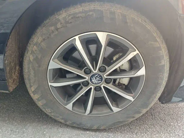 BYD Qin PLUS — Фото автомобиля 9