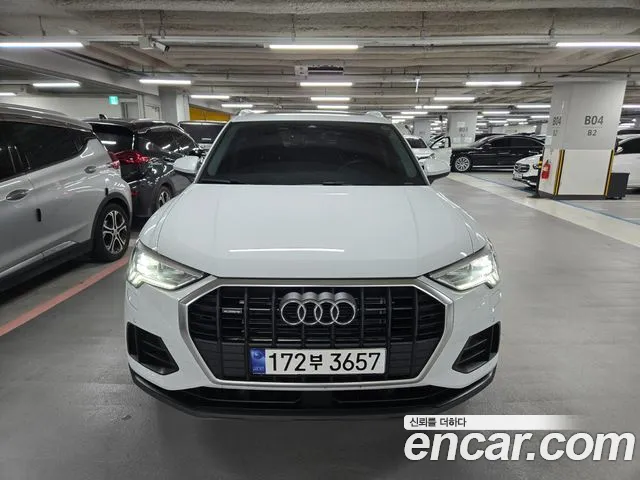 Audi Q3 40 TFSI quattro — Фото автомобиля 3