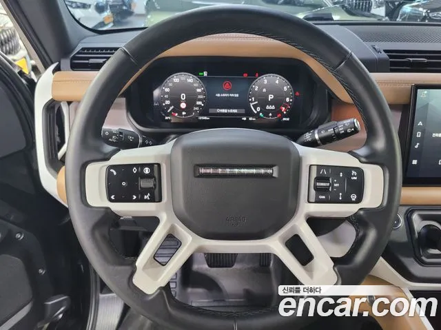 Land Rover Defender L663 — Фото автомобиля 4