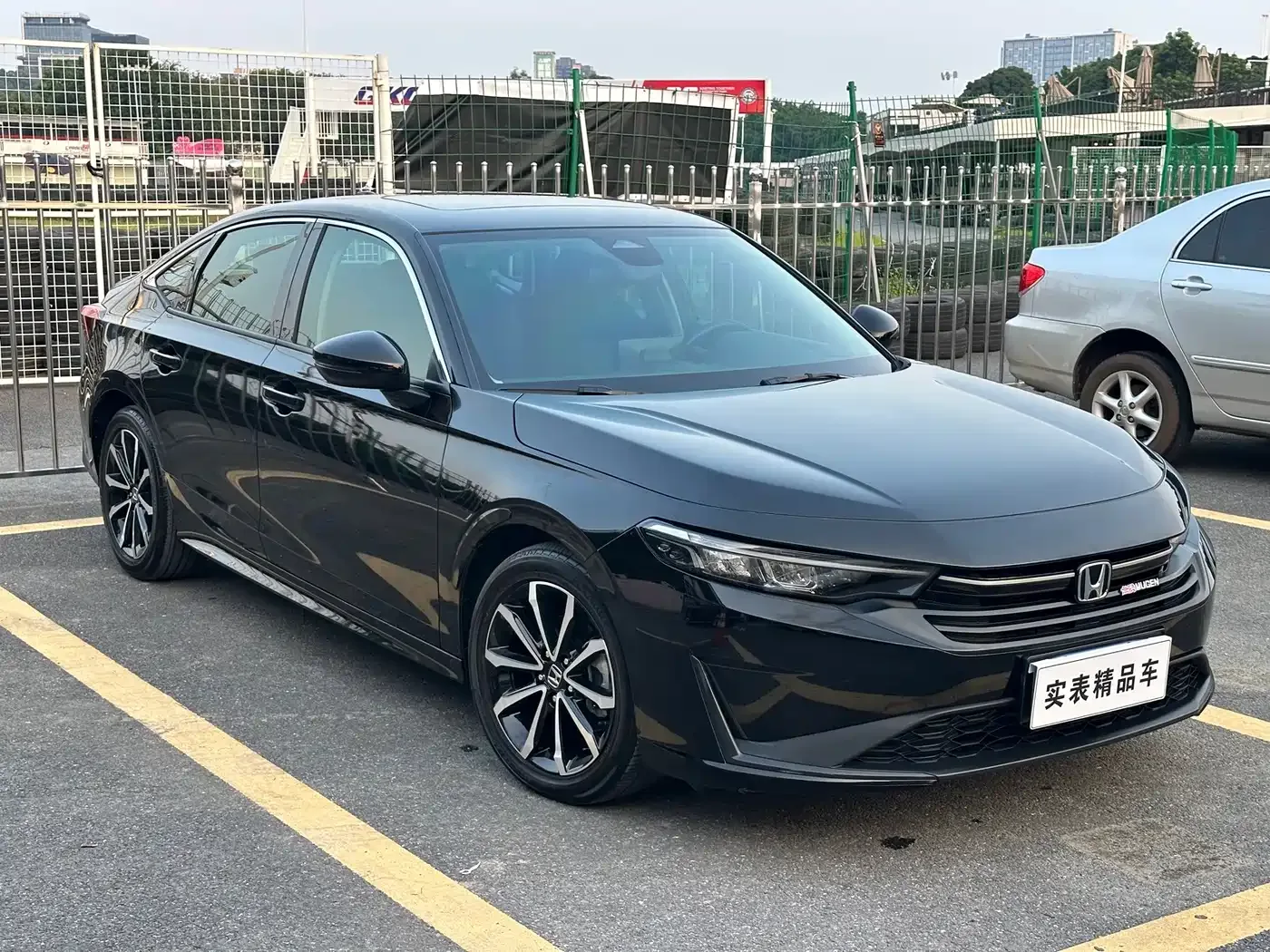 Honda Integra 2025 240TURBO CVT Tech Edition — Фото автомобиля 3