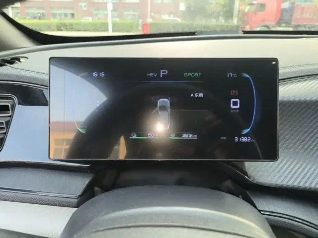 BYD Qin PLUS — Фото автомобиля 11