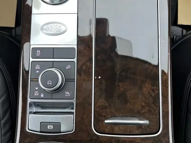 Land Rover Range Rover — Фото автомобиля 22