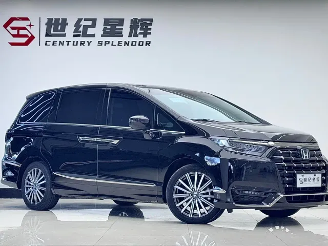 Honda Elysion — Фото автомобиля 3