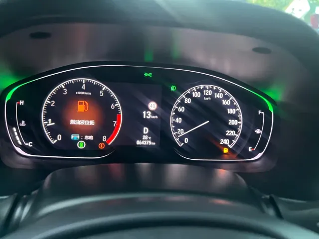 Honda Accord — Фото автомобиля 26