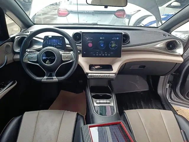 BYD Dolphin — Фото автомобиля 9